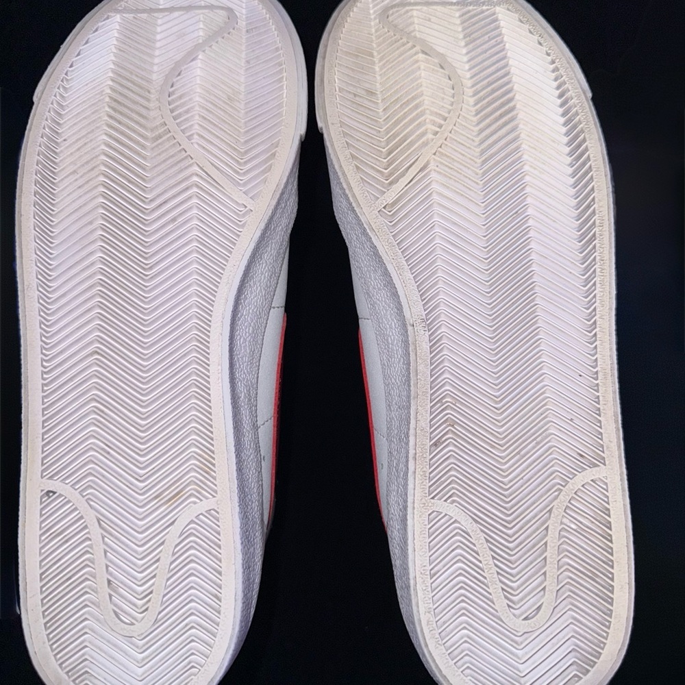 Nike Blazer Mid '77 Team Red DA4086-102 Size 6.5Y - Picture 5 of 7